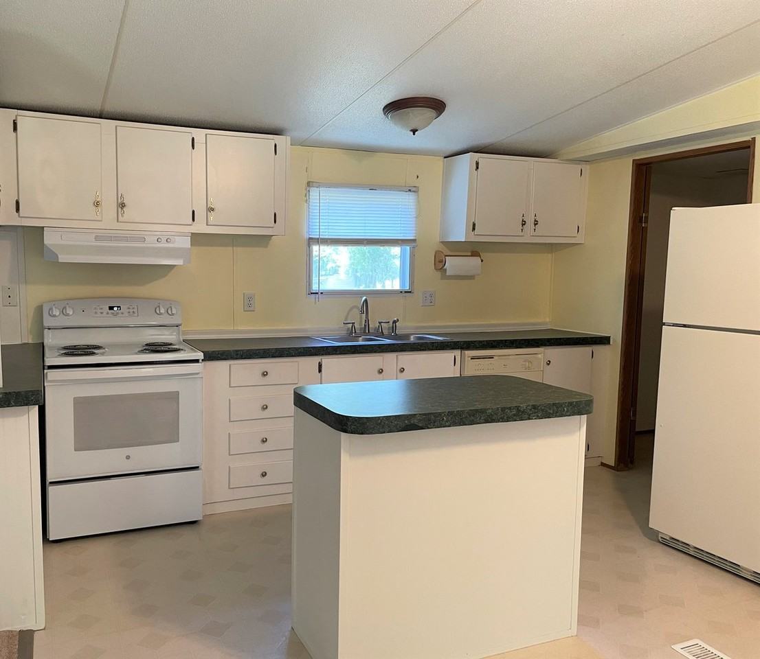 3018 Aplin Rd - Photo 5 of 16