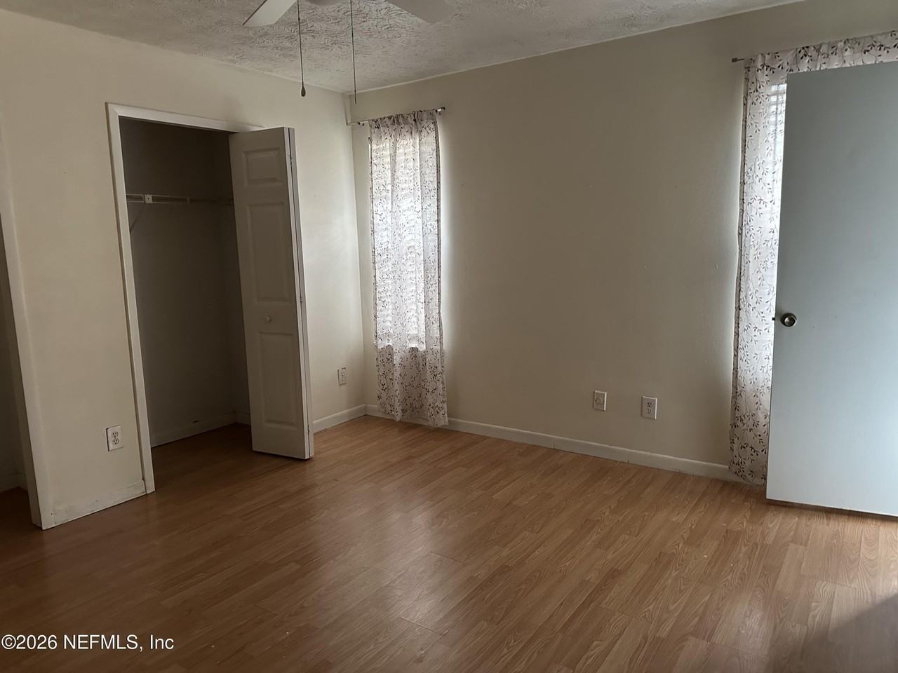 4253 Huntington Forest Blvd - Photo 6 of 7
