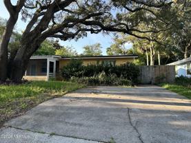 370 1st St - Photo 1 of 1