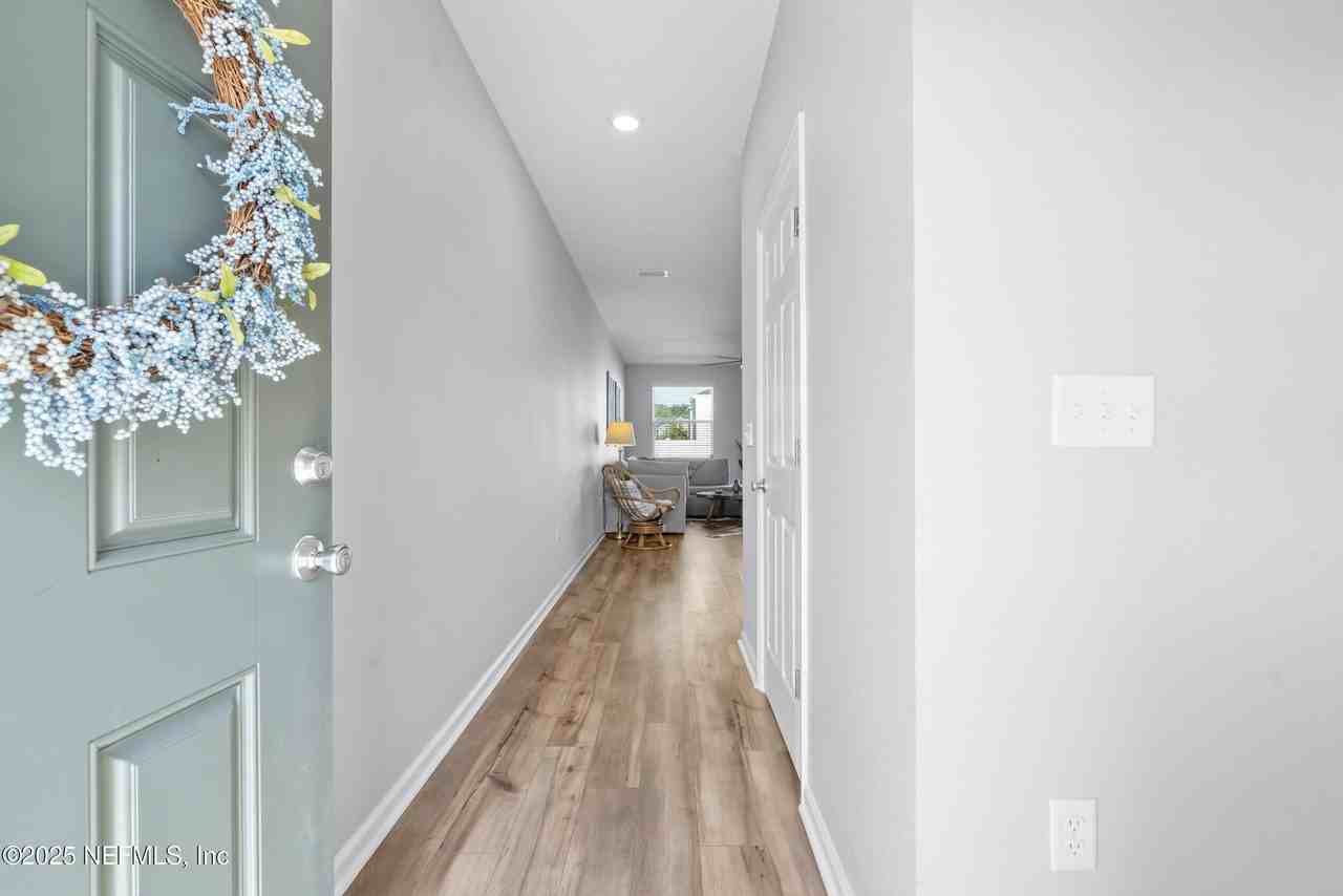 11820 Junegrass Rd - Photo 5 of 26