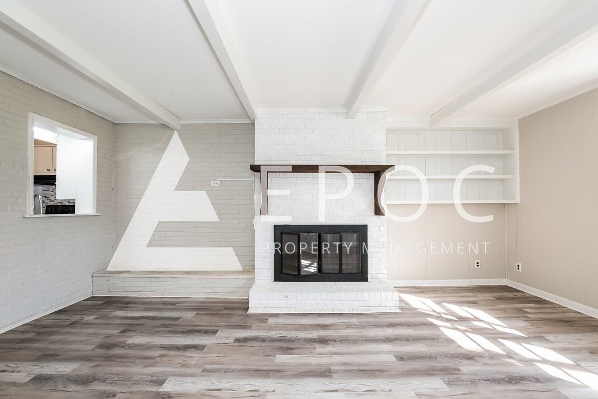 1619 Lexington Ave - Photo 6 of 15