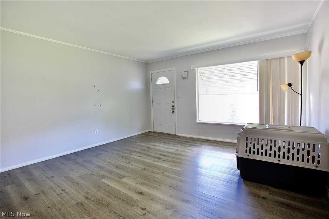 6117 Ira Ave - Photo 6 of 33