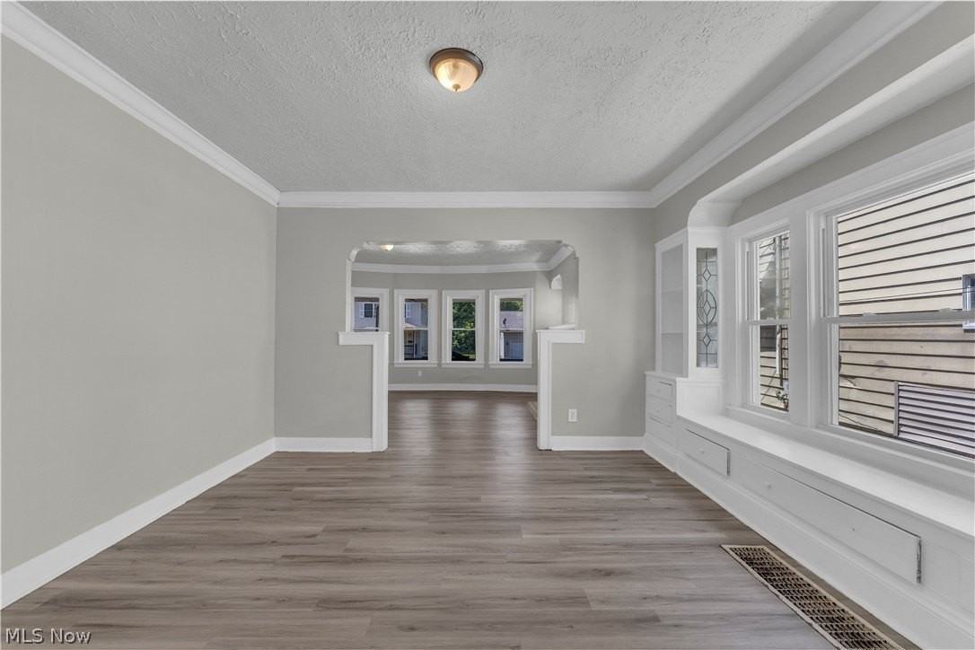 399 Madison Ave #1 - Photo 5 of 21