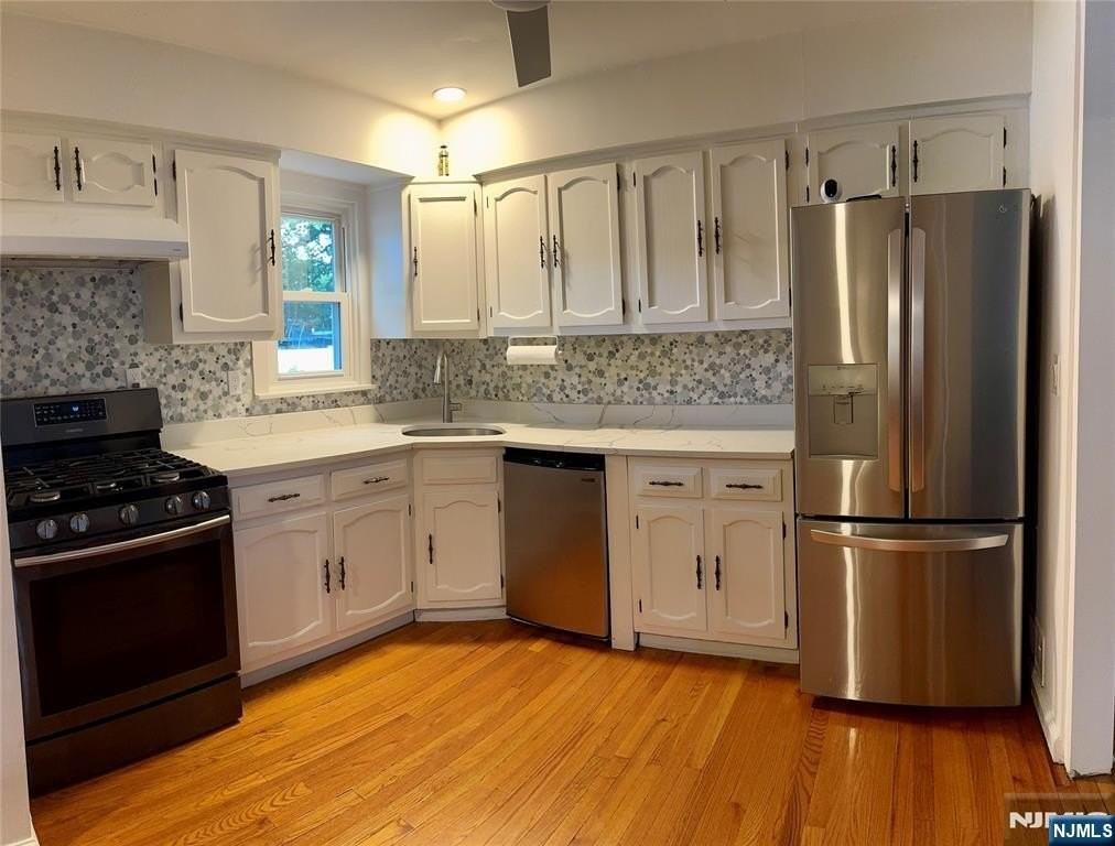 116 Merritt Ave #1 - Photo 4 of 13