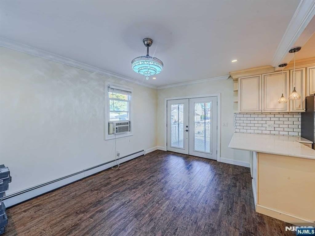 8-35 Lake St #1 - Photo 7 of 17