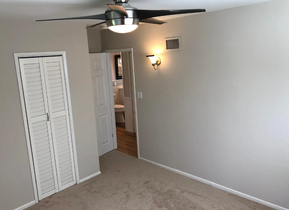 4717 Greenbrier Avenue - Photo 5 of 10