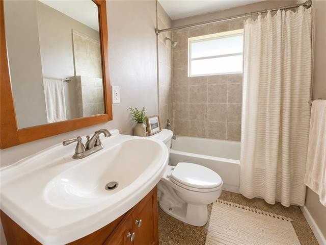 7063 General Haig St - Photo 5 of 9