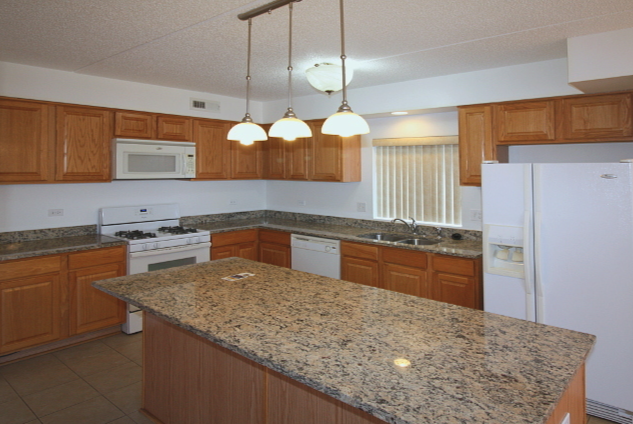 6560 W Diversey Ave #516 - Photo 5 of 8