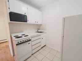 featured image of 29 Hoyt St #5