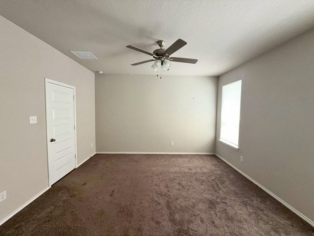 8978 Fair Oaks Dr - Photo 7 of 11