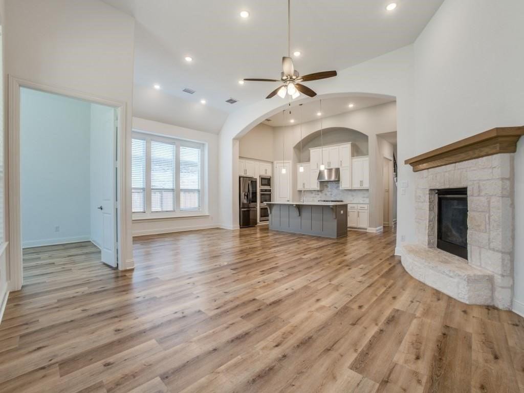 3930 Prairie Clover Ln - Photo 3 of 39