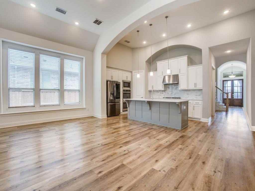 3930 Prairie Clover Ln - Photo 6 of 39