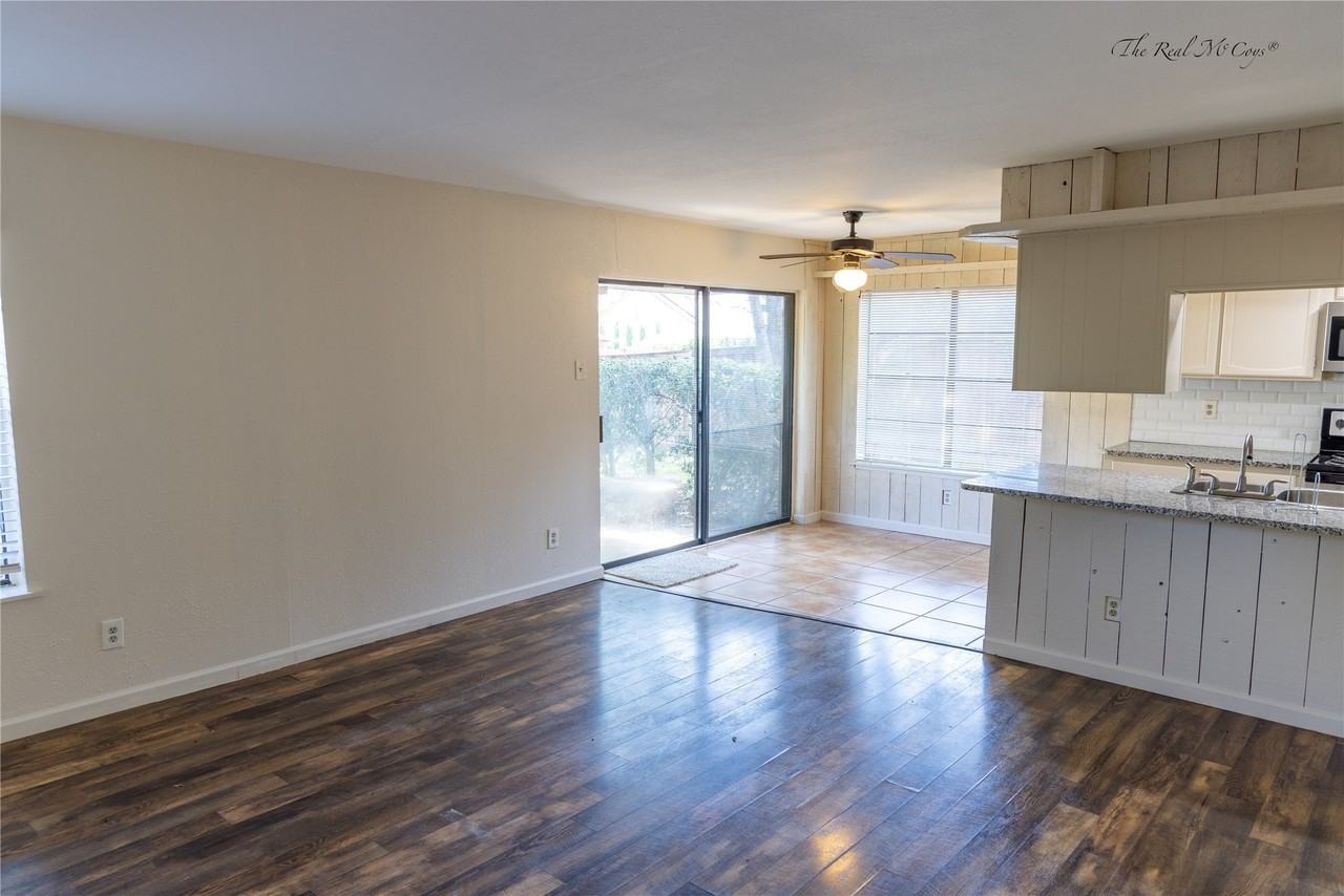 3101 Raintree Dr - Photo 5 of 17