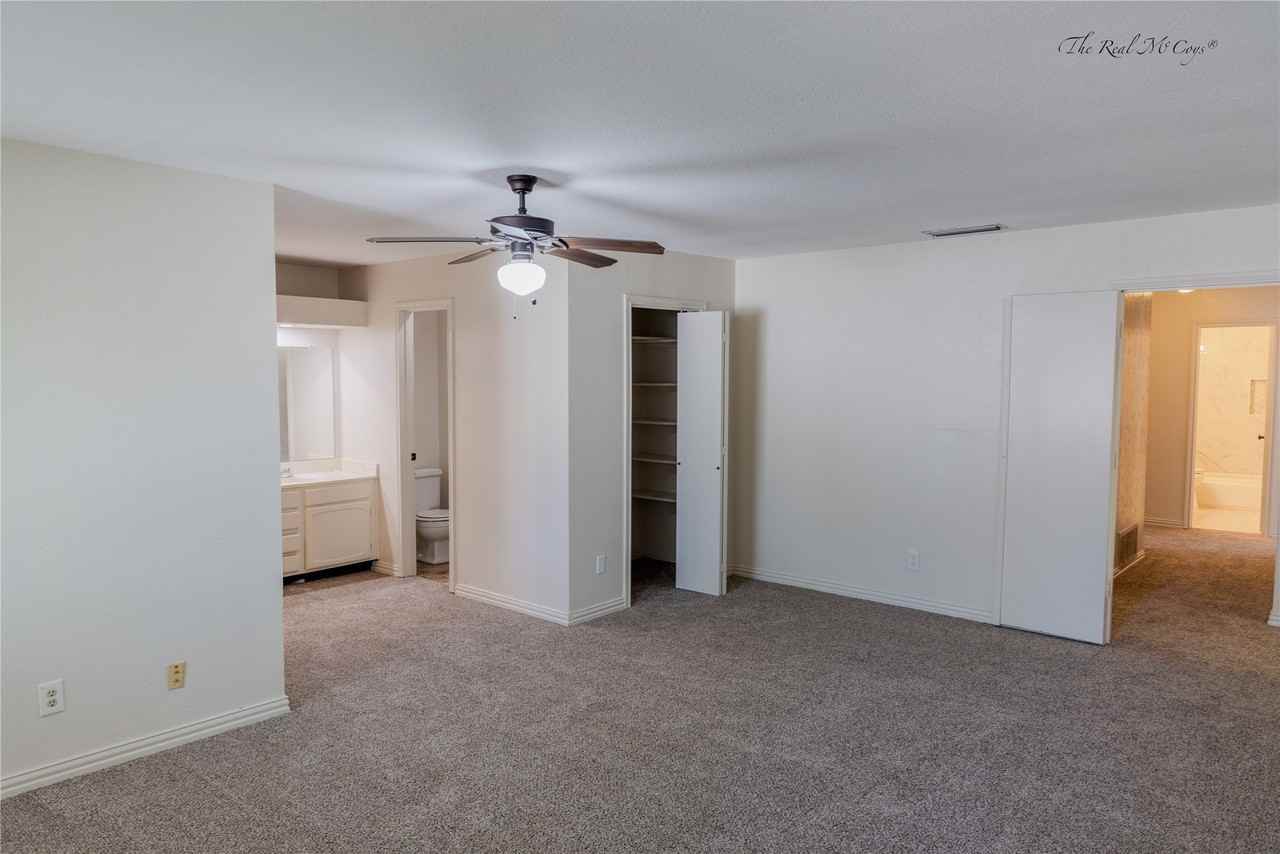 3101 Raintree Dr - Photo 6 of 17