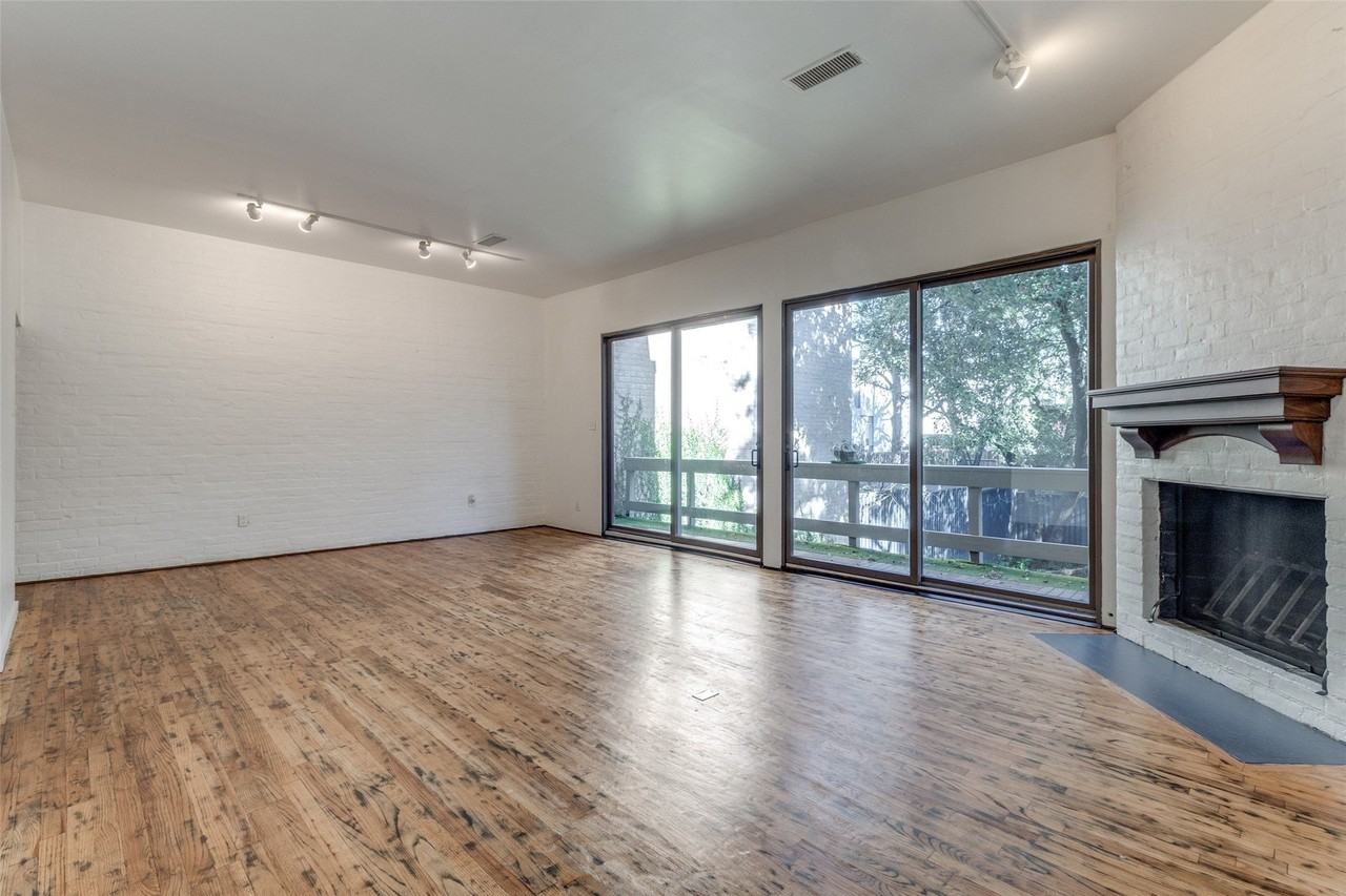 4024 Buena Vista St - Photo 4 of 25