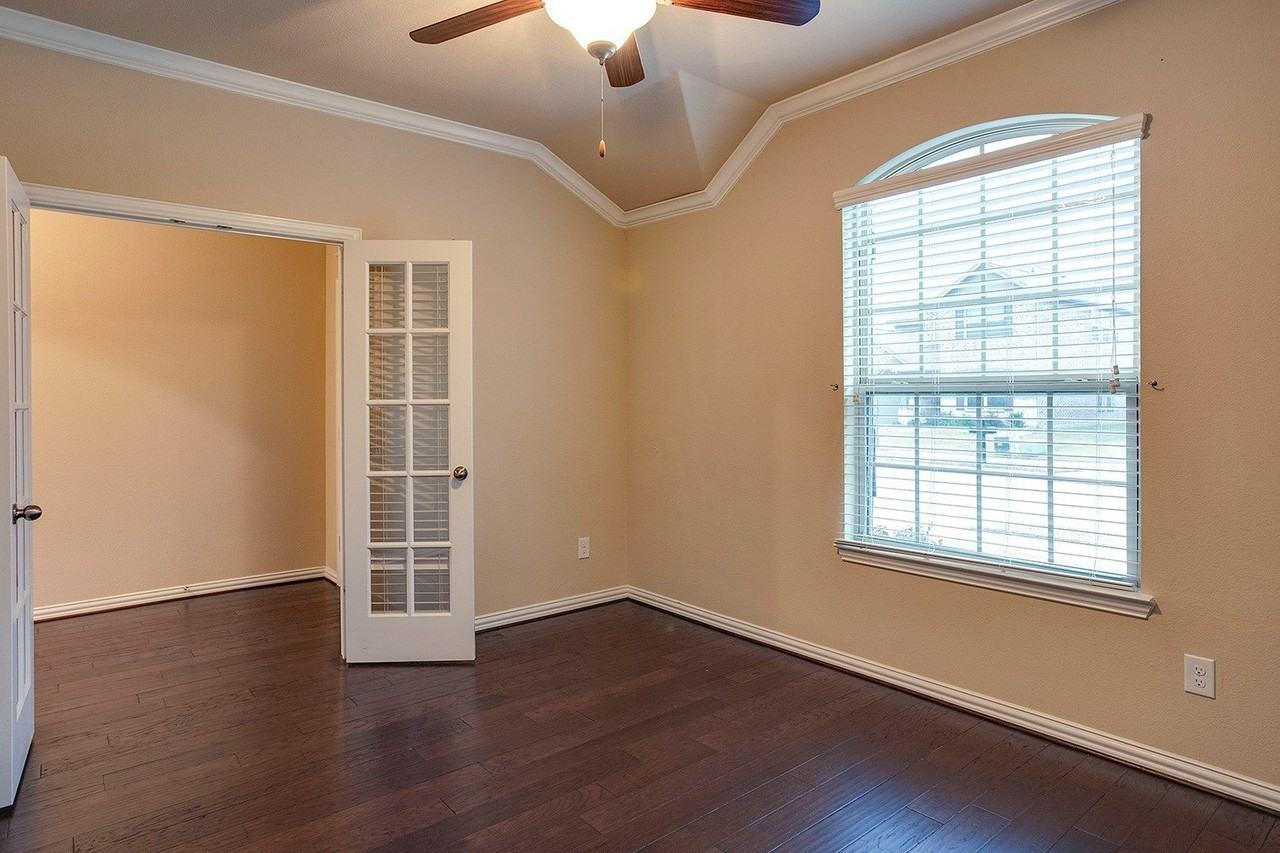 16613 Stillhouse Hollow Ct - Photo 7 of 36