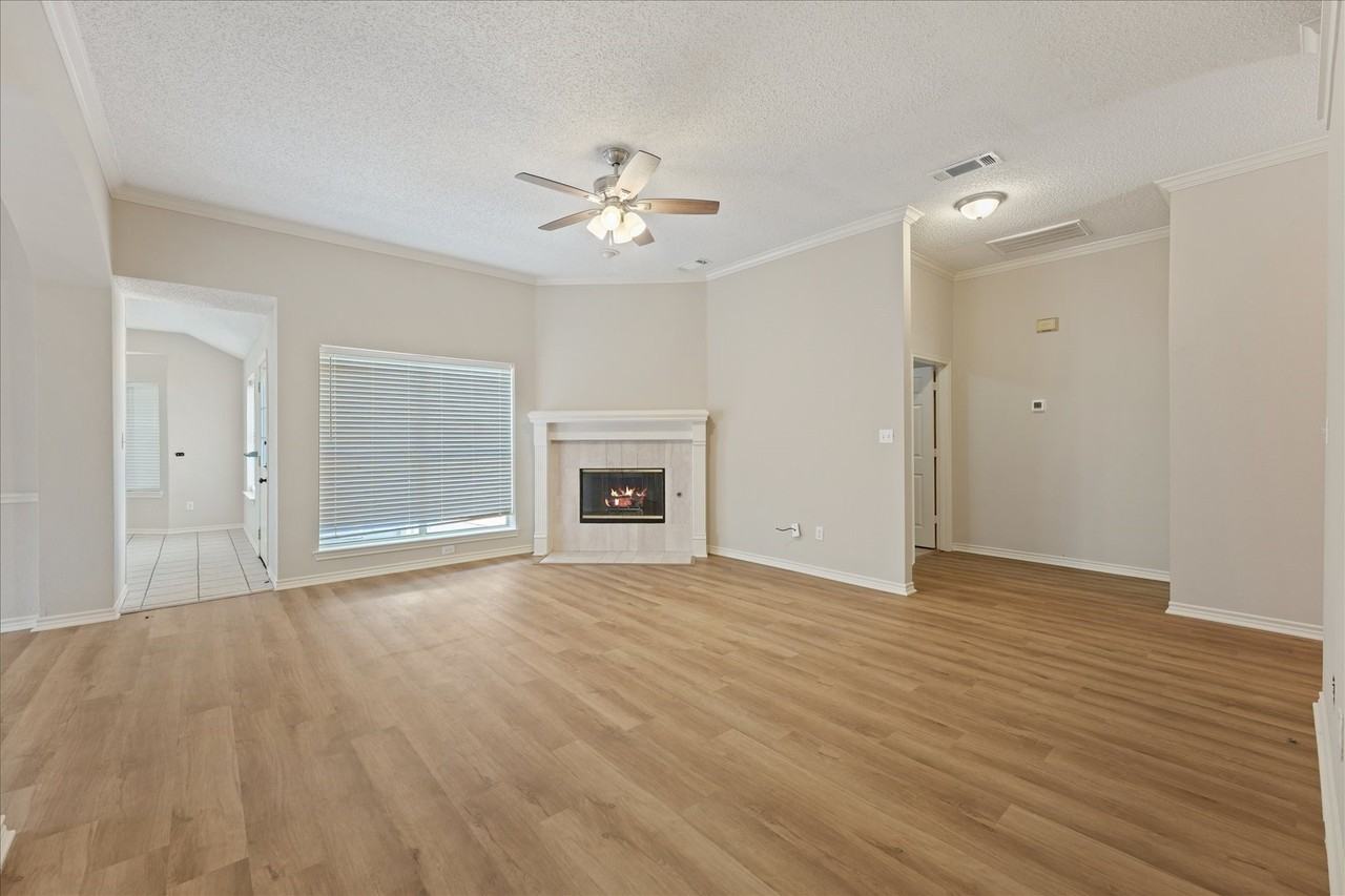 11900 Port Rd - Photo 2 of 28