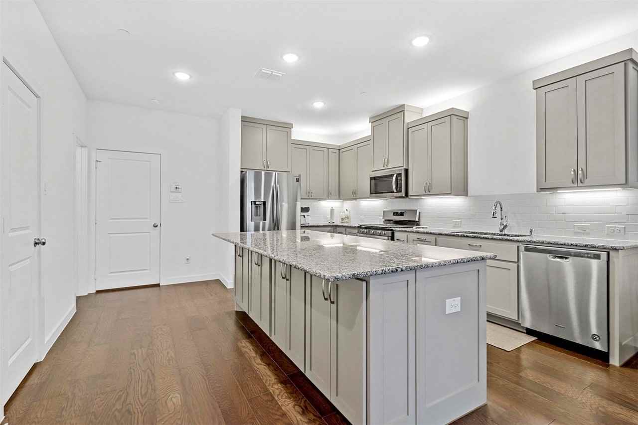 616 Collier Dr - Photo 7 of 17