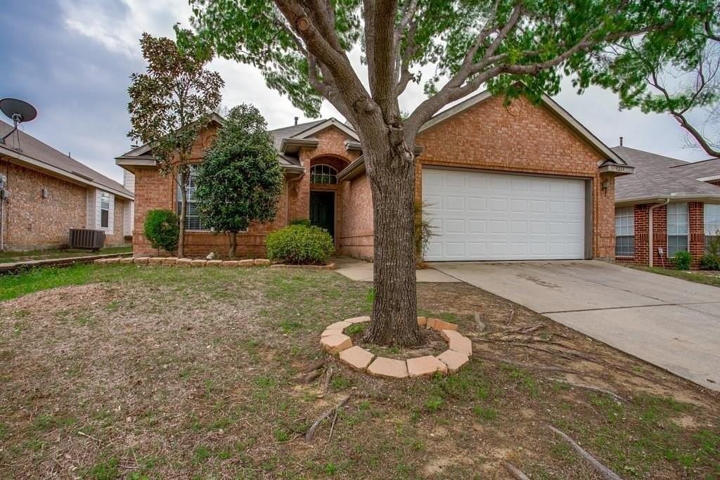 9213 Norfolk Ln - Photo 2 of 21