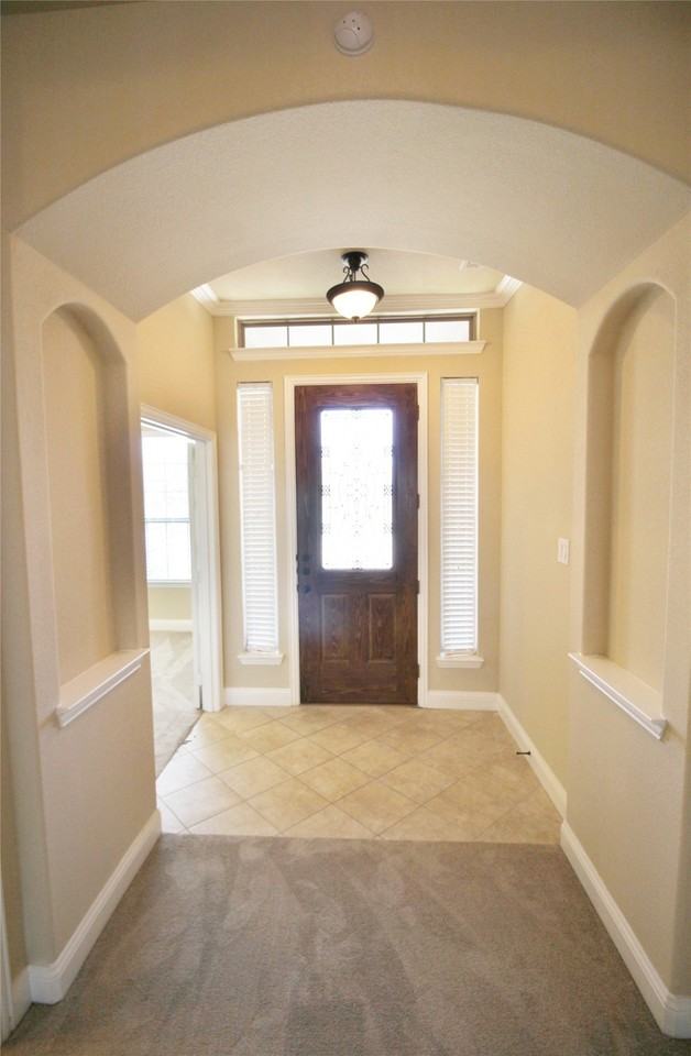 505 Clemson Ln - Photo 3 of 37