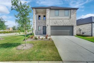 305 Millwood Rd - Photo 1 of 1