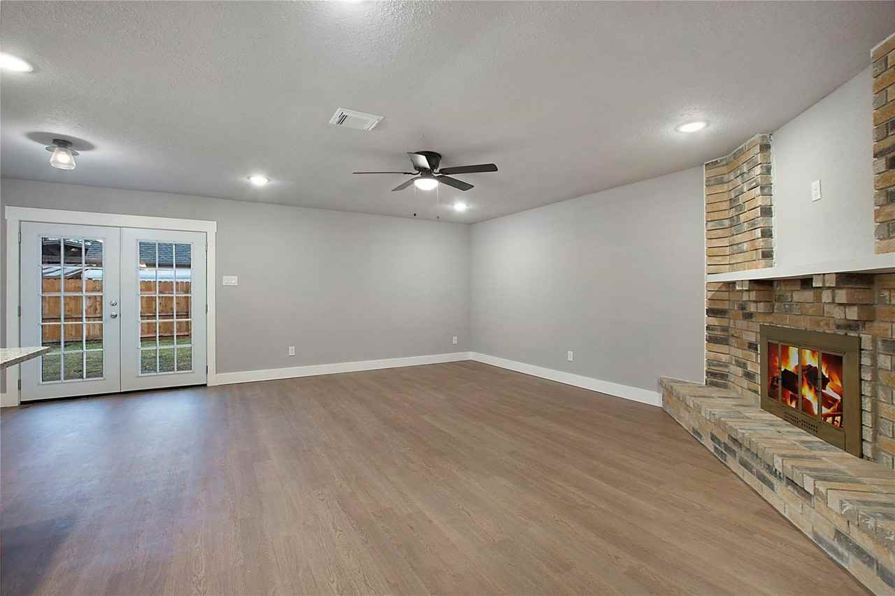 801 Sunny Slope Dr - Photo 4 of 15