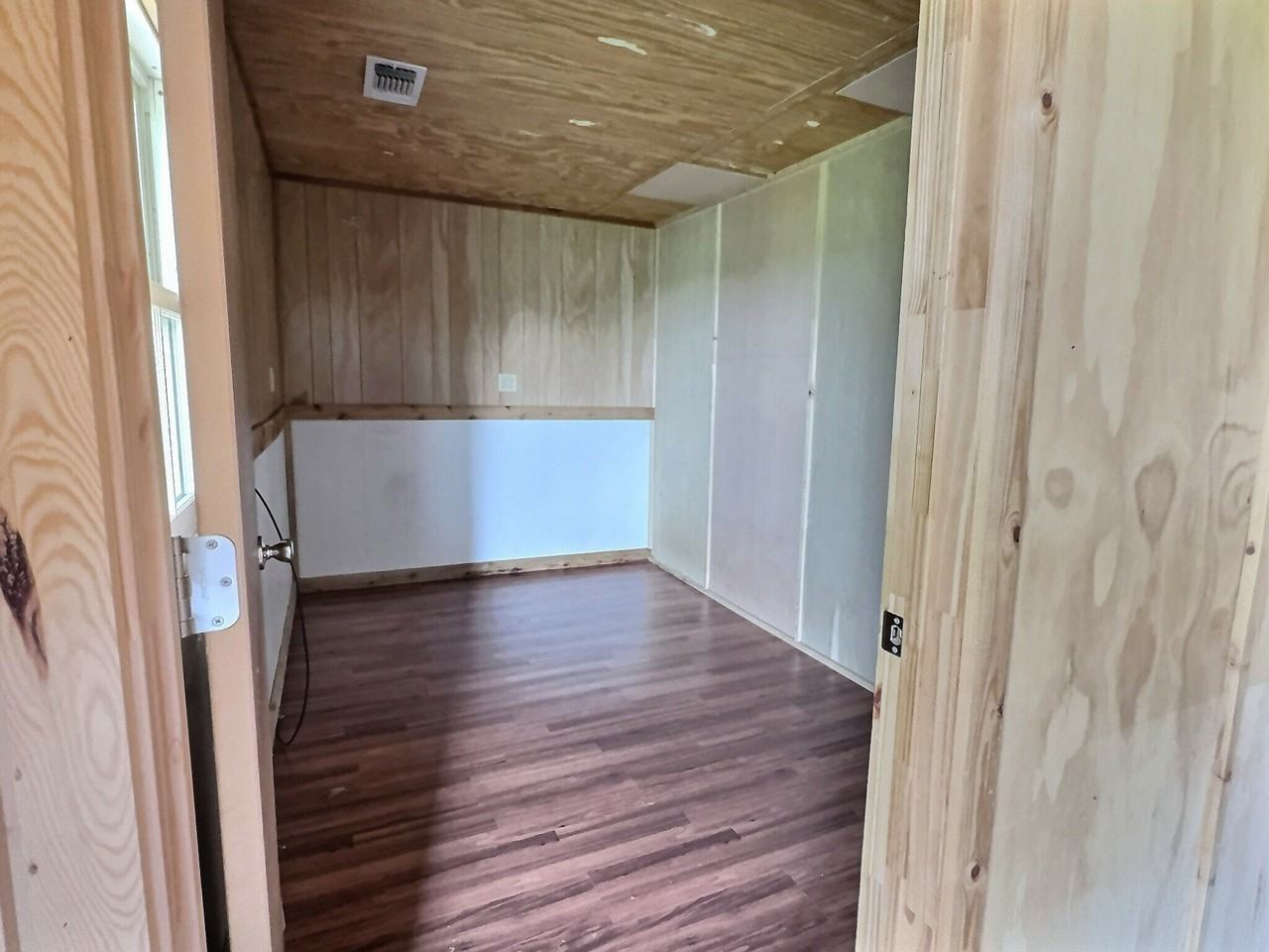 10669 Mineral Wells Hwy - Photo 3 of 10