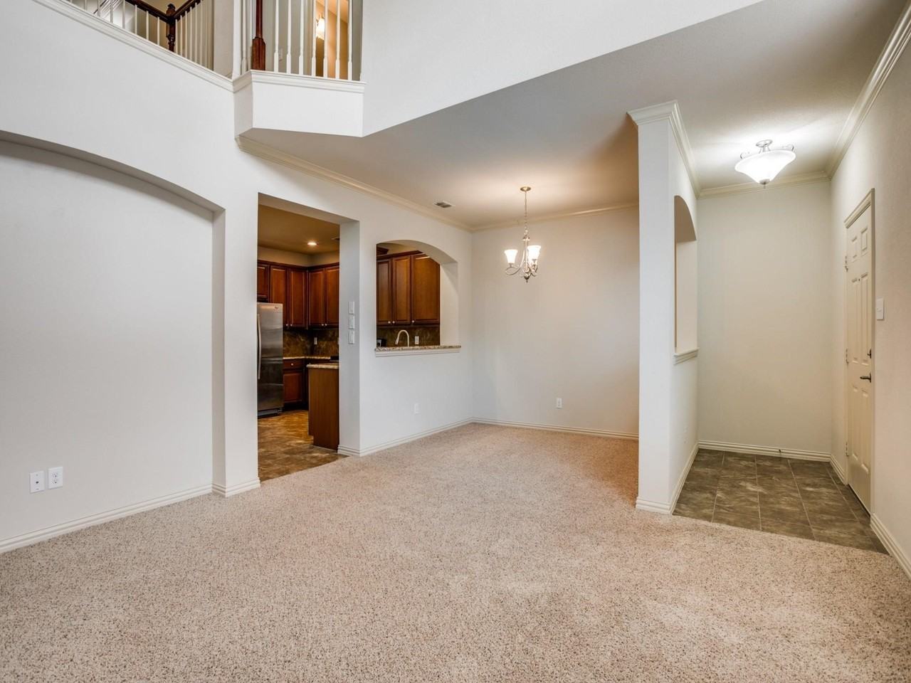 2920 Peyton Brook Dr - Photo 4 of 15