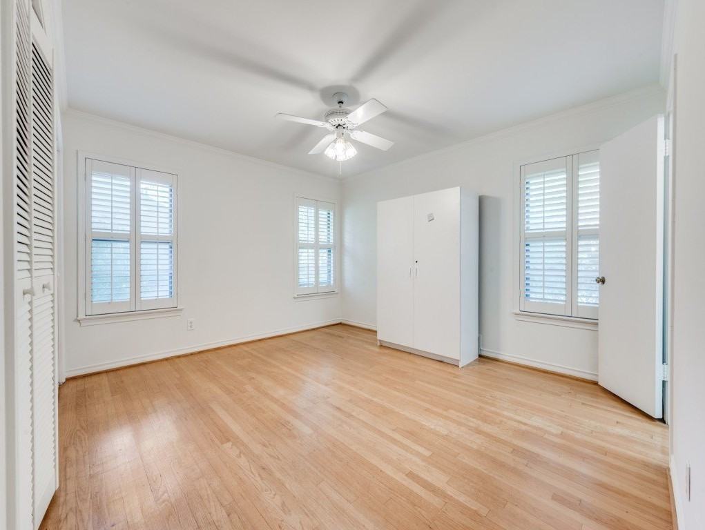 10715 Royal Springs Dr - Photo 5 of 12