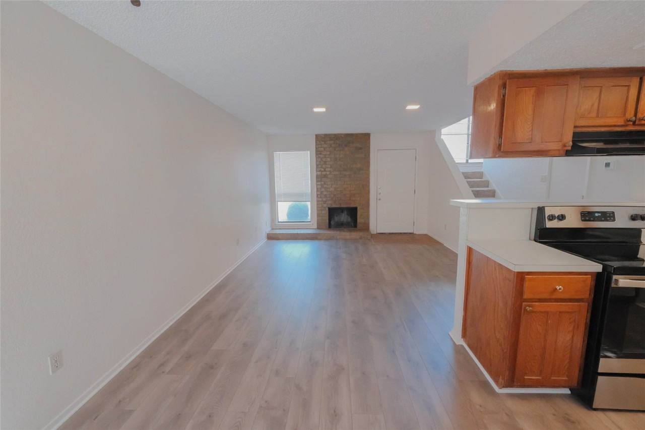 4829 Diaz Ave #1 - Photo 3 of 18