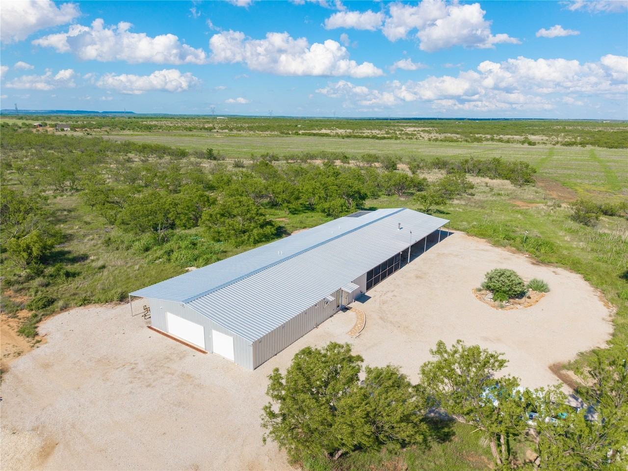 970 County Road 256 - Photo 2 of 32