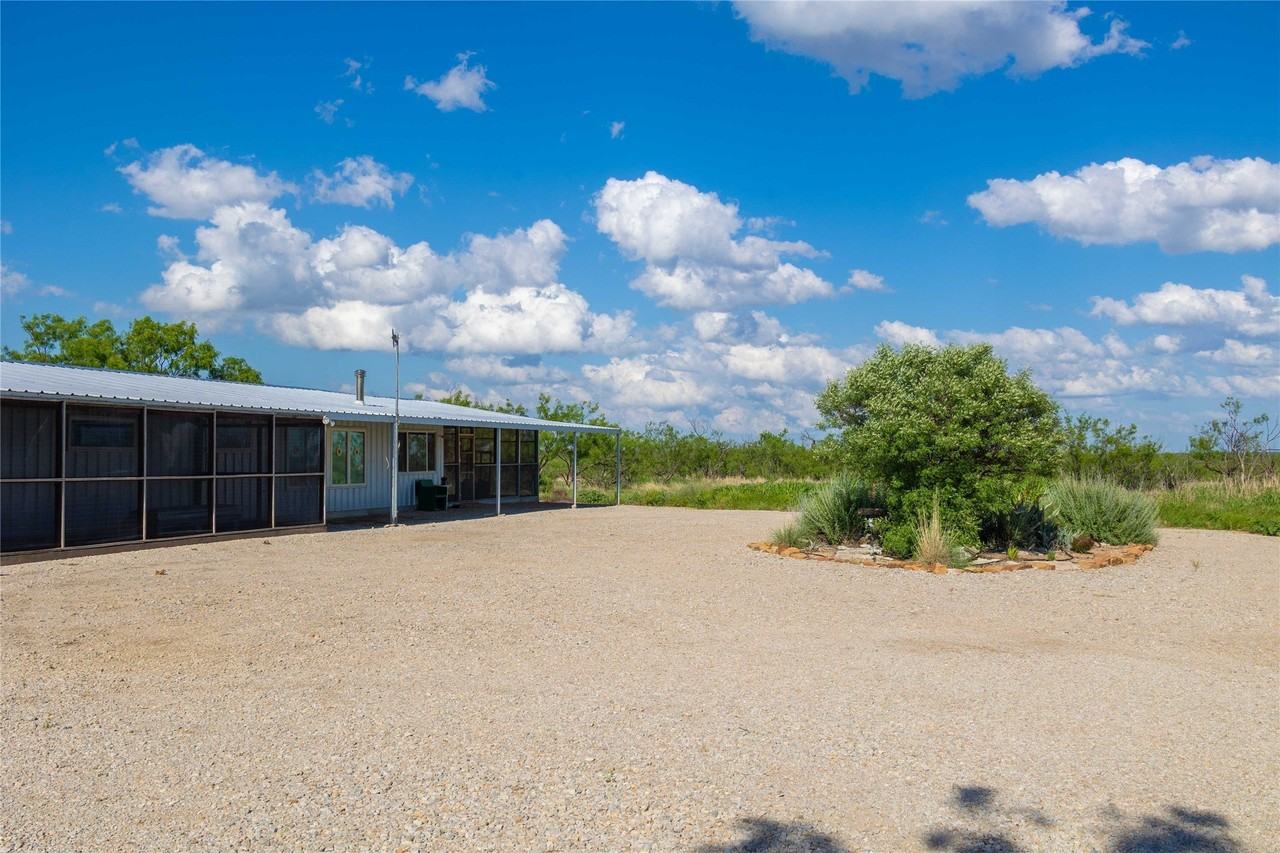 970 County Road 256 - Photo 3 of 32
