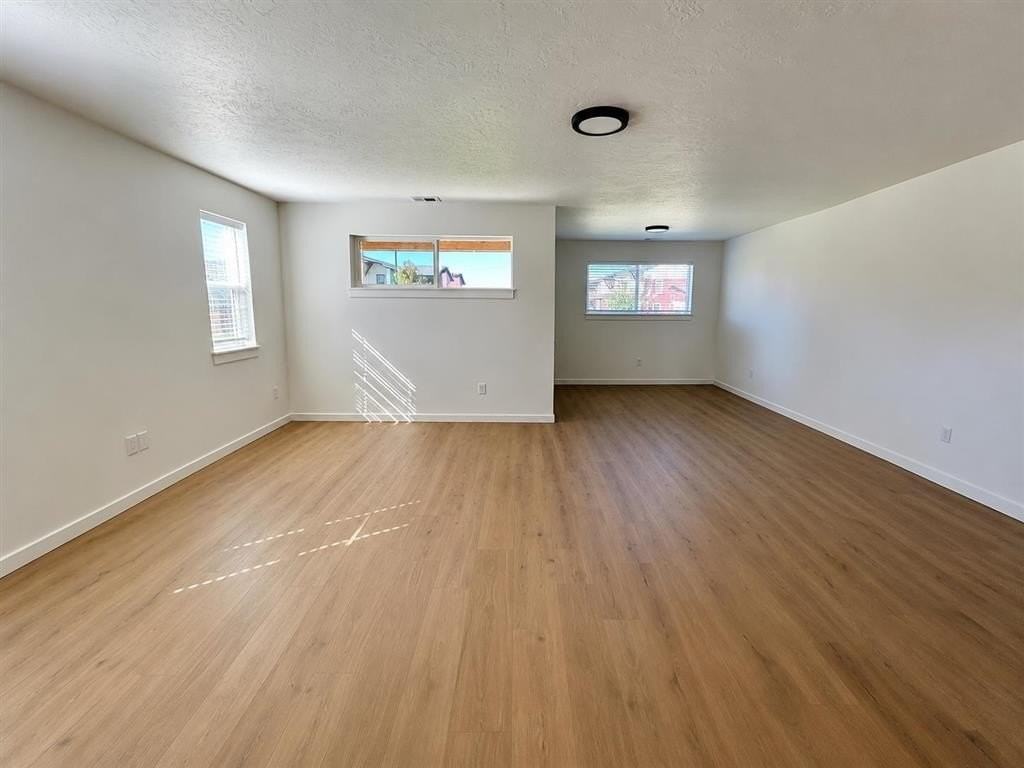 807 Cocoa Ct #B - Photo 4 of 9