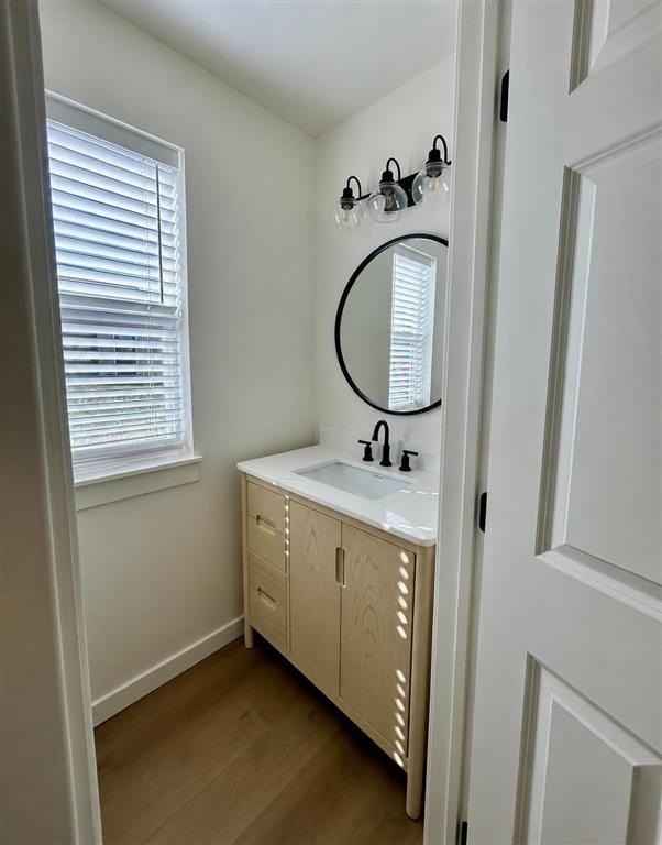 807 Cocoa Ct #B - Photo 5 of 9