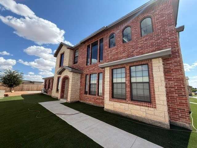 3001 Pointer Ln - Photo 2 of 18