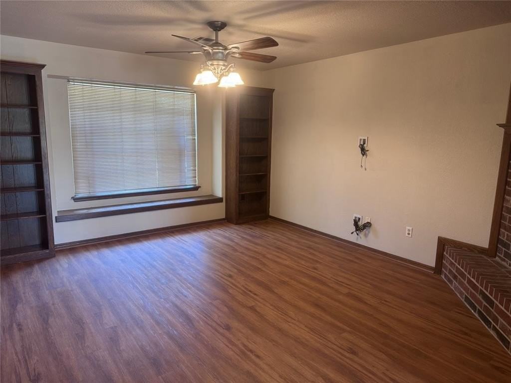 2900 Green Canyon Dr - Photo 2 of 15