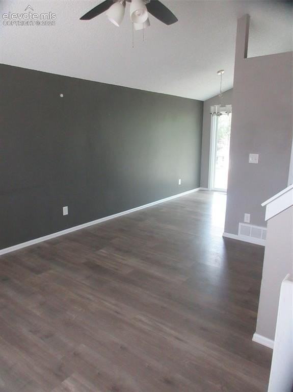 649 Autumn Pl - Photo 6 of 20