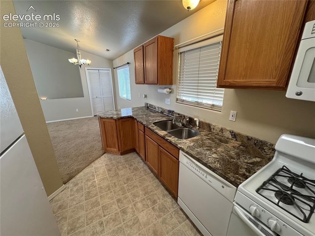 2926 Main St - Photo 7 of 15