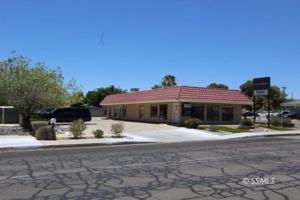 featured image of 425 W Drummond Ave