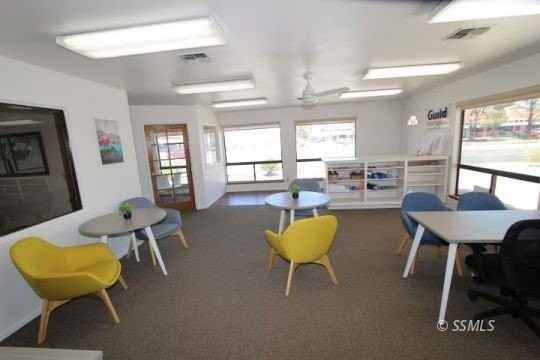 425 W Drummond Ave - Photo 7 of 24