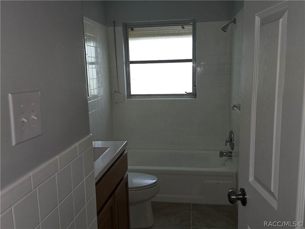 98 S Adams St - Photo 5 of 13