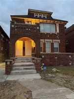 featured image of 3747 Tyler St