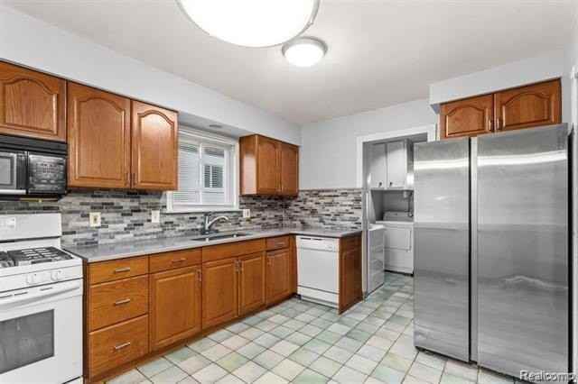 323 N Campbell Rd - Photo 7 of 22