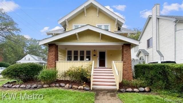 620 W 4th St - Photo 5 of 28