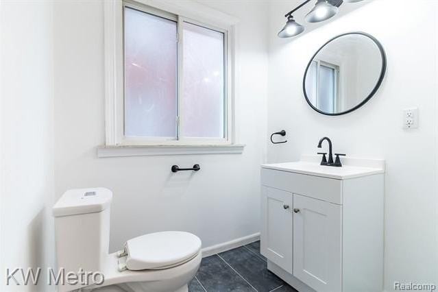3037 Calvert St - Photo 7 of 8
