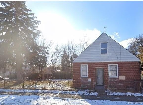 12626 Payton St - Photo 4 of 50