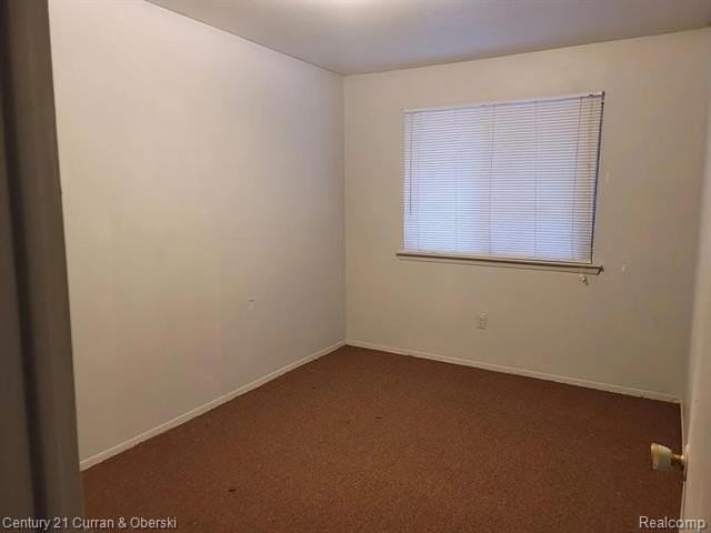 2753 10th St #5 - Photo 5 of 9