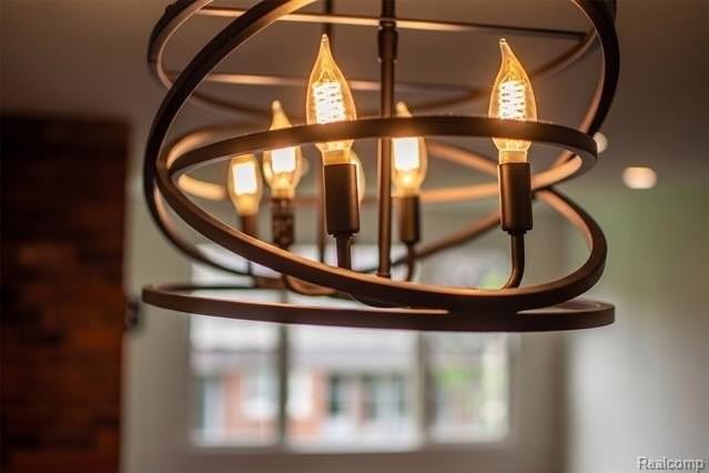 551 N Old Woodward Ave - Photo 6 of 21