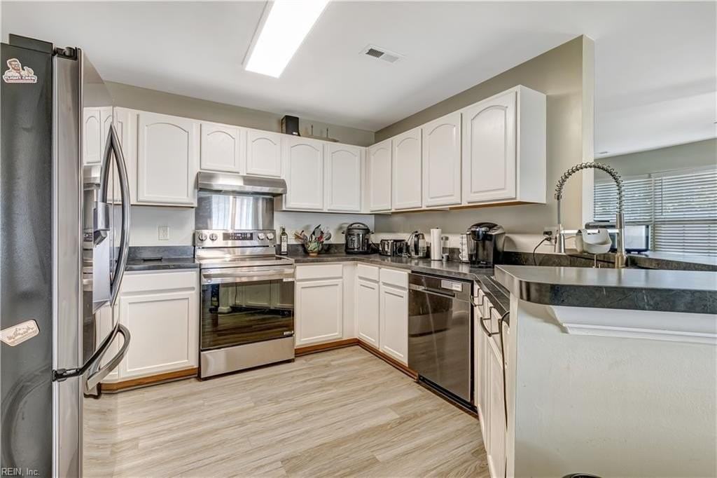 103 Mosel Ct - Photo 7 of 20