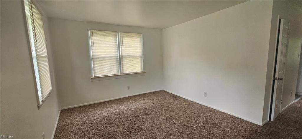 1404 Algona Rd - Photo 2 of 11